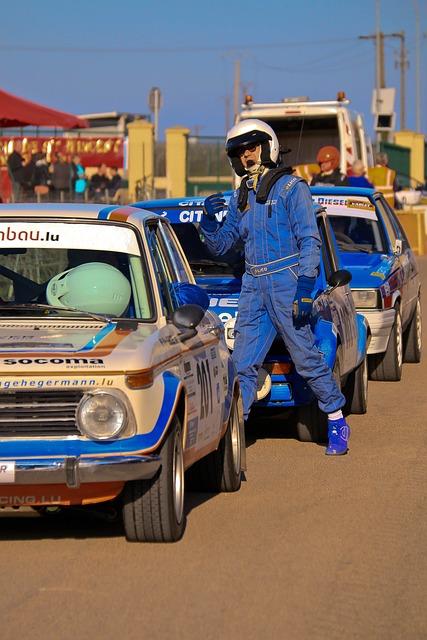 则象征着年 则象征着年